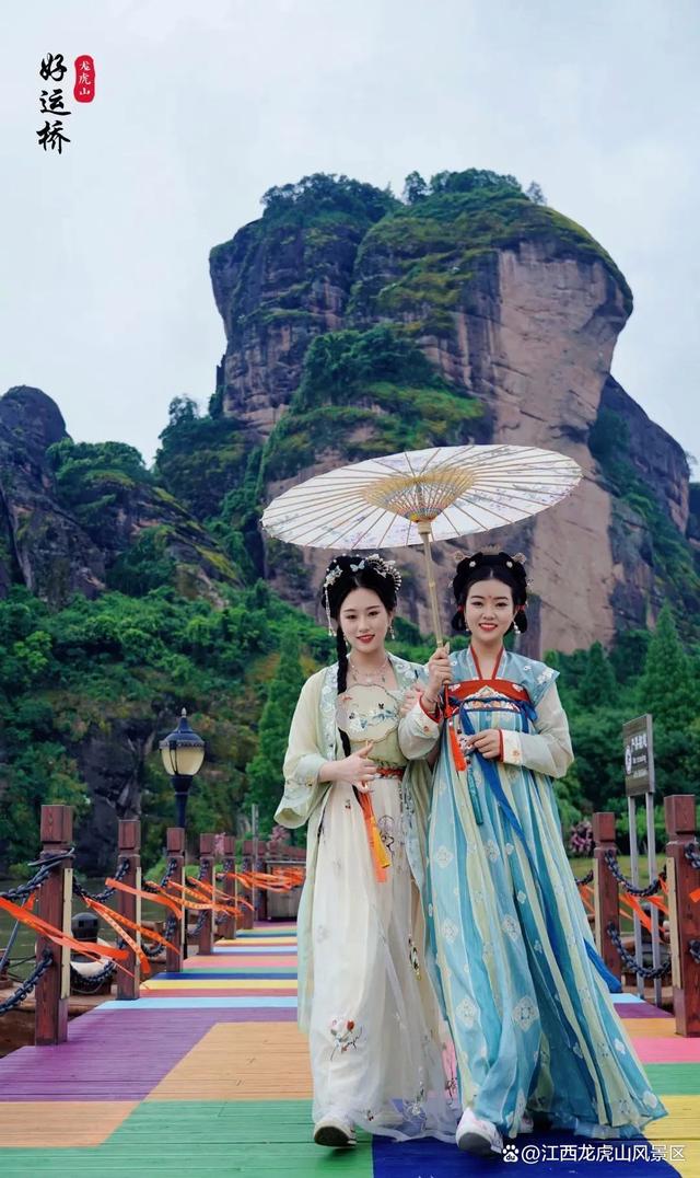 江西这个景区穿汉服免门票入园啦！还有超实用的汉服拍照技巧附送给你！