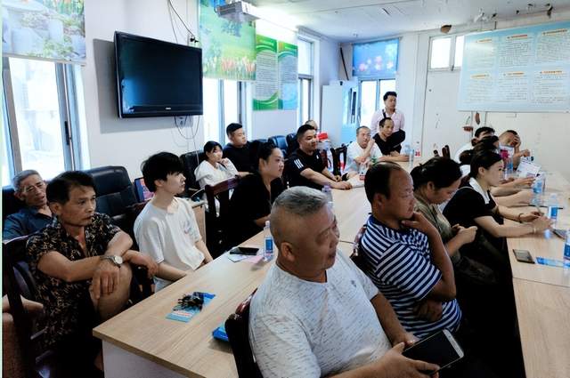 【头条快讯】武穴市燃气管理服务中心召开燃气行业安全生产整治工作推进会！