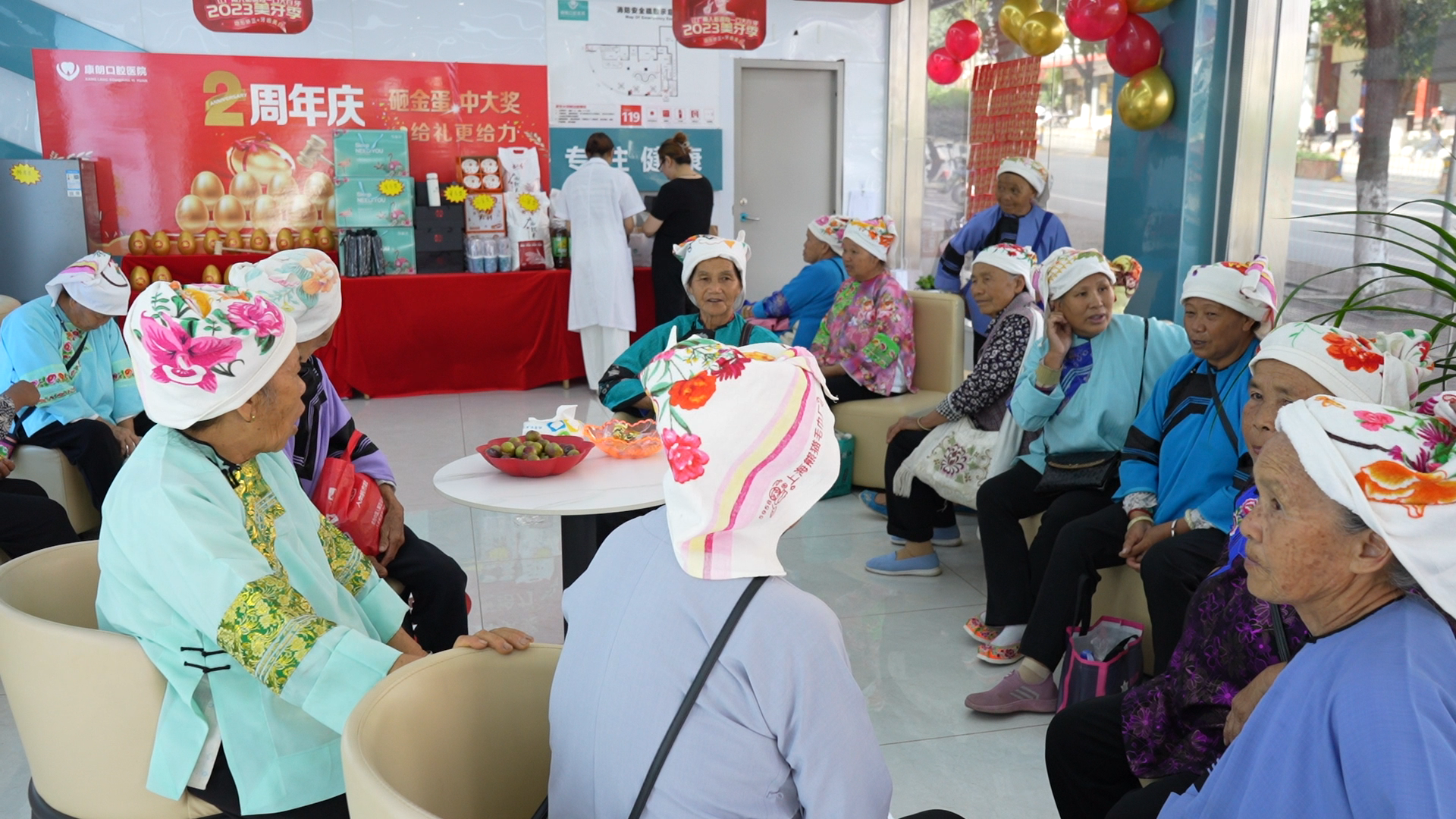 只要人间少痛苦 哪怕架上药生尘