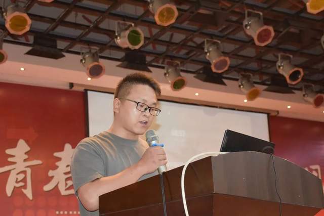 鼓足精神提质增效 持续推进学校高质量发展 ——武穴市育才高中召开2023年暑期集训大会！