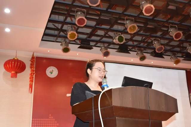 鼓足精神提质增效 持续推进学校高质量发展 ——武穴市育才高中召开2023年暑期集训大会！