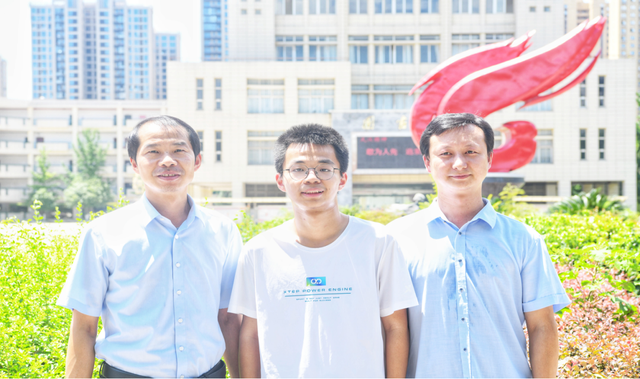 鼓足精神提质增效 持续推进学校高质量发展 ——武穴市育才高中召开2023年暑期集训大会！