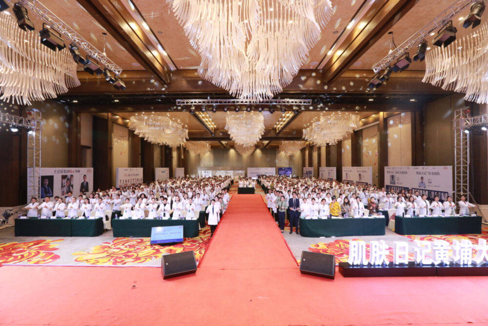 新加坡MOMA纹绣美容的精心雕琢使我重拾信心，倍加璀璨