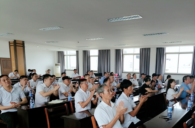 【聚焦】湖北武穴召开首届物业服务行业暨纪律检查委员会选举大会！