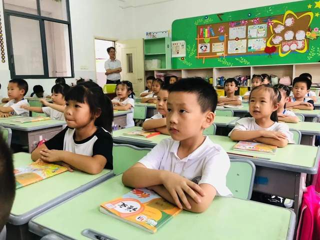 行有规 学有范——武穴市第二实验小学下关校区抓实一年级新生入学习惯养成！