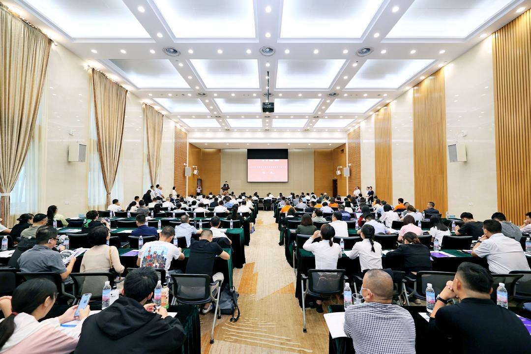 成渝双城智库协同发展在蓉签约