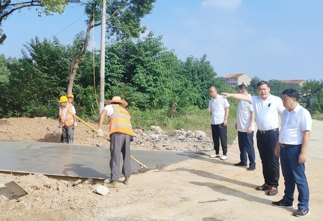 【快讯】武穴市公路事业发展中心扎实开展中秋、国庆节前安全综合大检查！