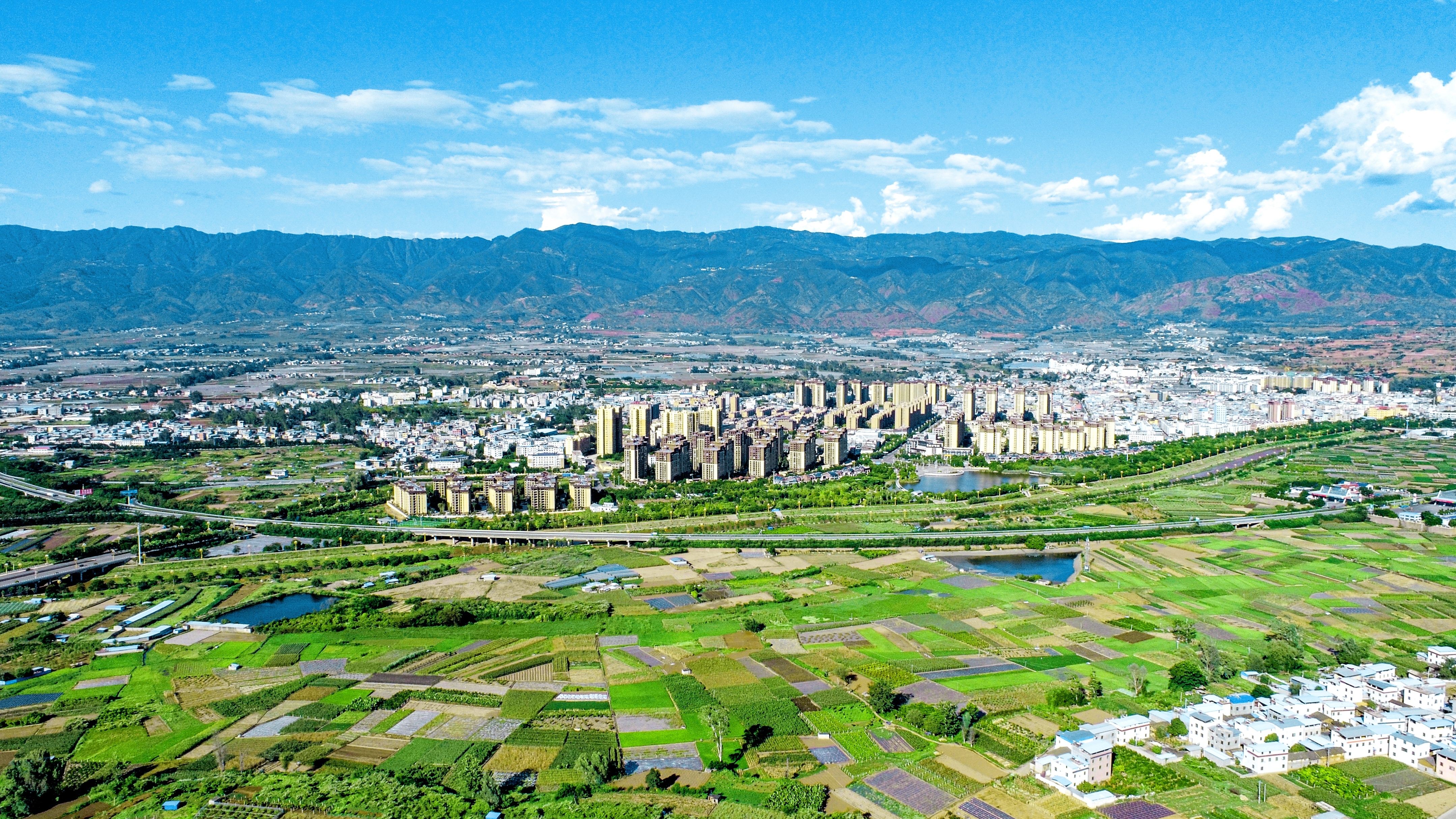 东方人类发祥地，绿色康养在元谋（4）┃绿色康养之乡：抓好重大投资项目，打造文旅康养强县