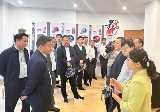 【要闻】湖北武穴：胡昊带队到御江幸福里调研养老服务工作