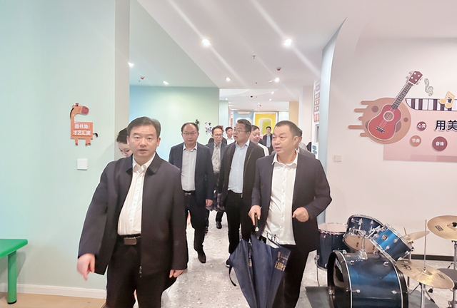 【要闻】湖北武穴：胡昊带队到御江幸福里调研养老服务工作