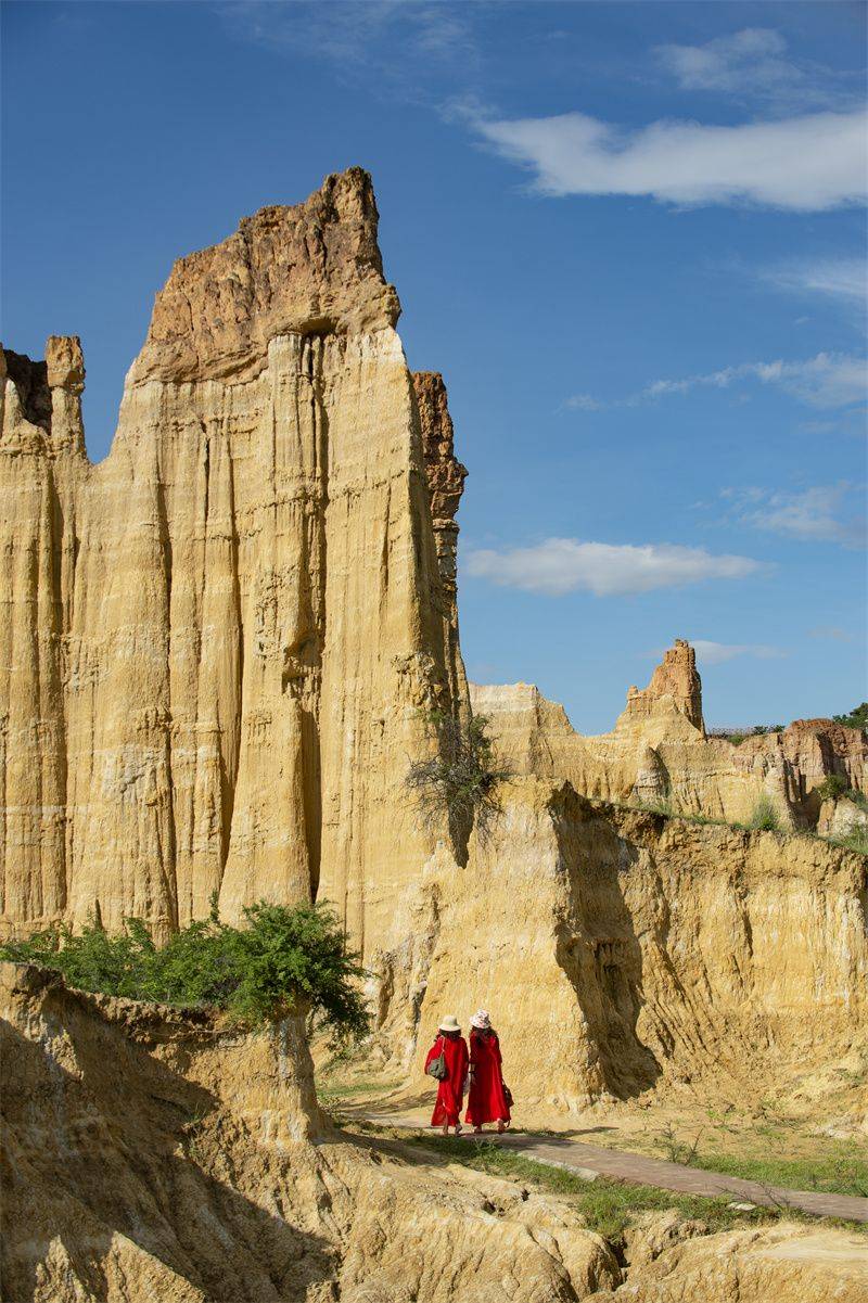 一幅楚雄深秋画卷正徐徐展开