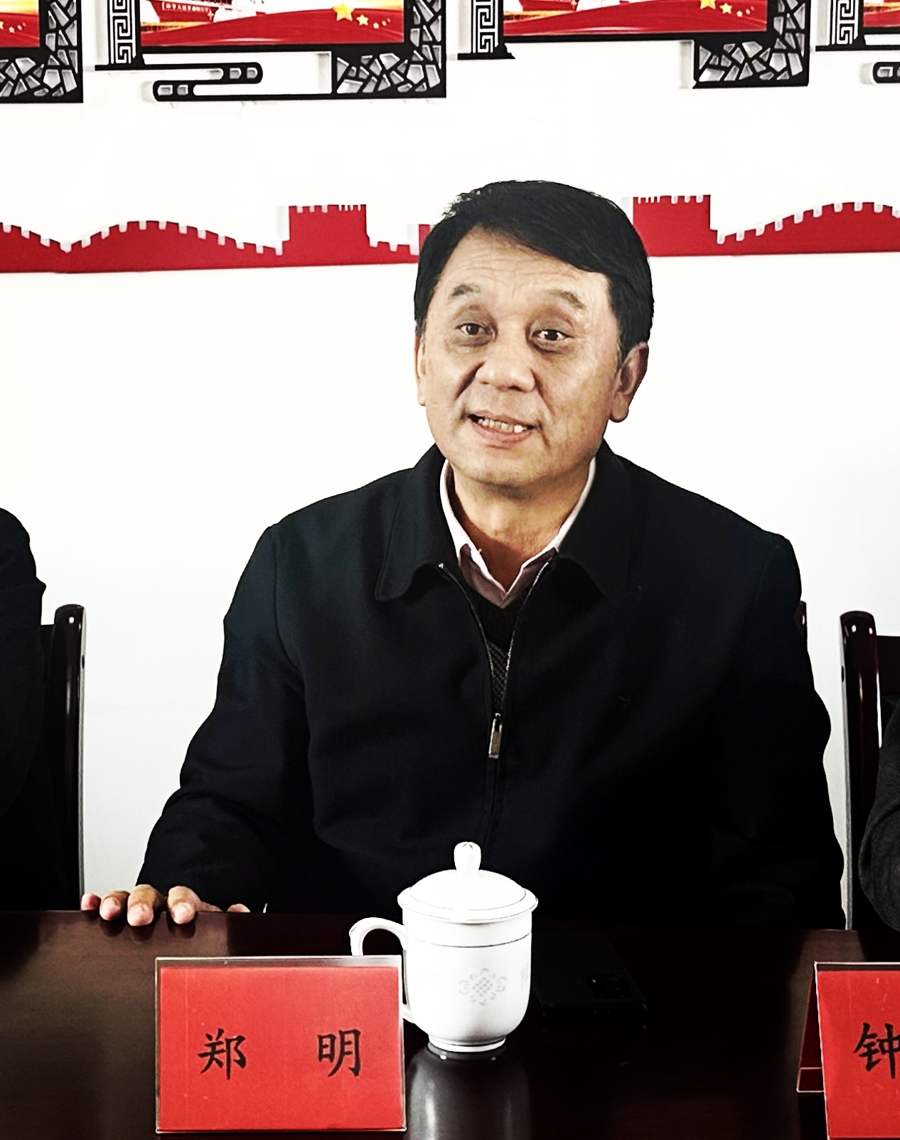 云南长城书画院座谈会在昆明召开