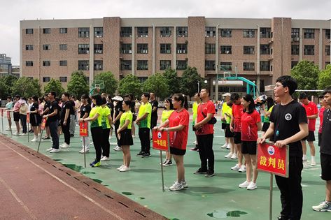 湖南永兴碧水小学第一届教职工气排球赛开幕