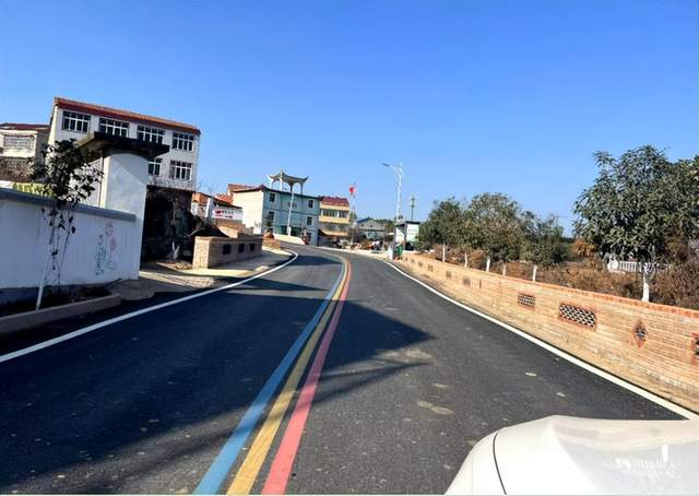 湖北武穴：马垅村开启“美颜”新时代