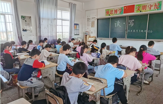 校园里 风景这边“读”好——武穴市第六实验小学雨山校区让书香点缀童年！