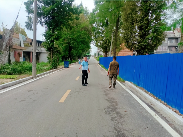 “暖心书记”办好事——武穴市梅川镇梅浦社区推进“百日攻坚”纪略