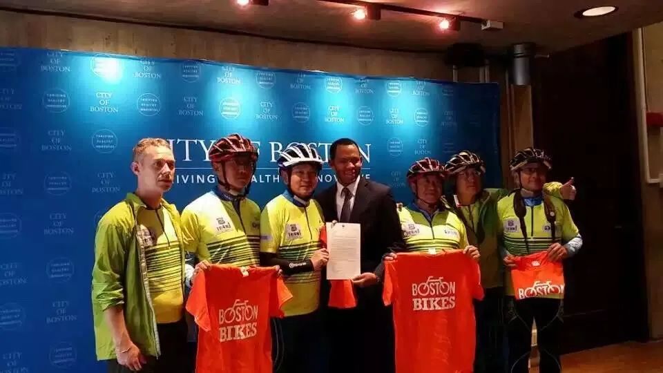 献血庆生：一个探险家与昆明的十五年脉动