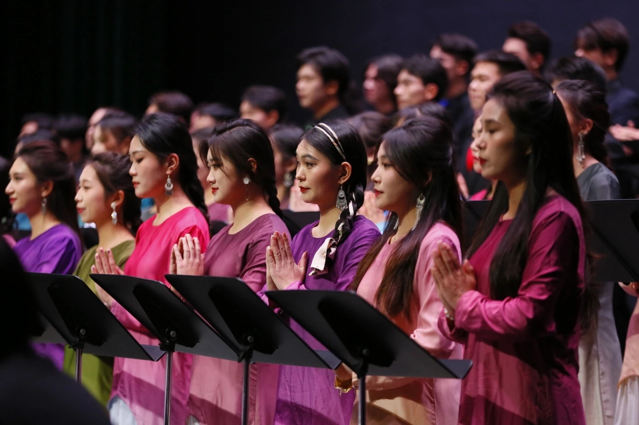 云南的骄傲：晓耕交响合唱音乐会在云南大剧院举行