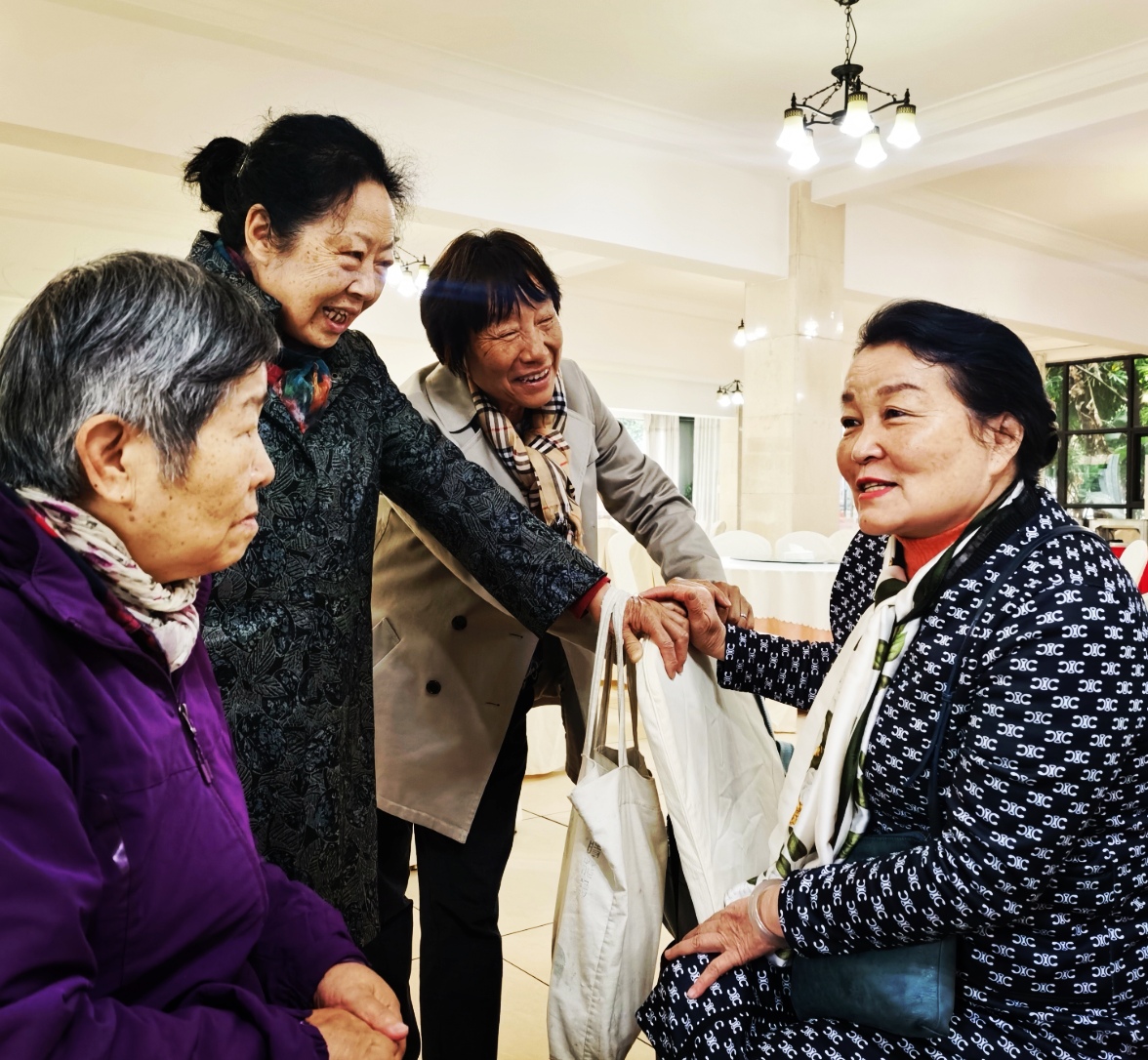 云南脑健康促进中心举行迎新春茶话会