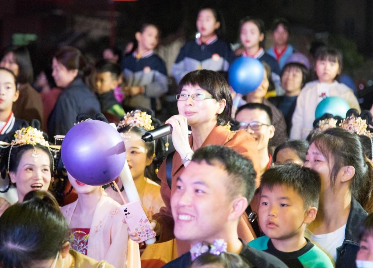 惠安县净峰镇西头村第二届文化艺术节奏响乡村振兴强音