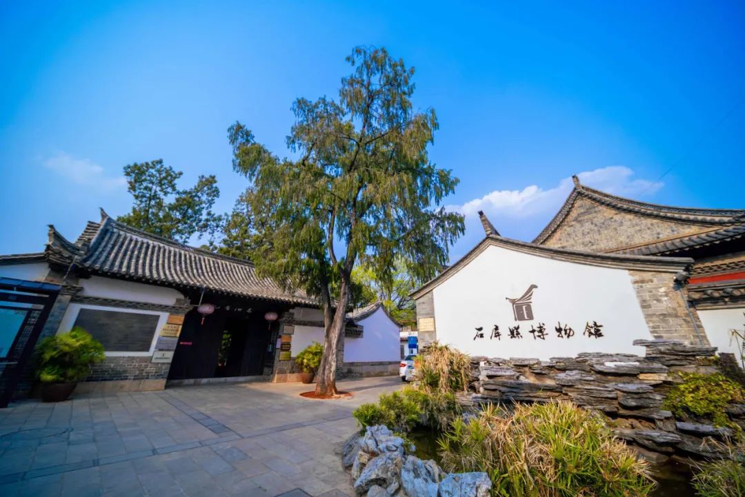 在云南风水最好的地方跑个新年马拉松，主打吉祥圆满