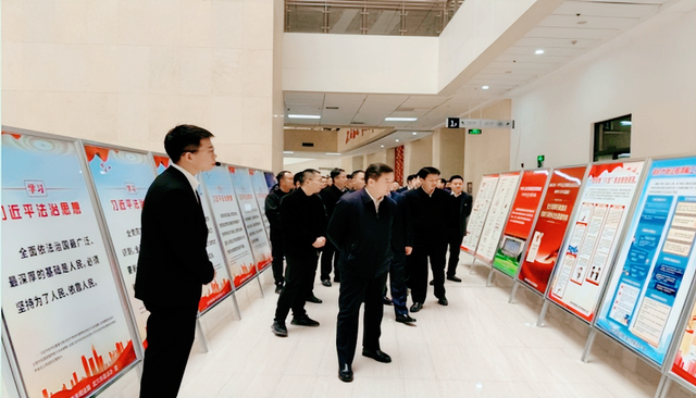 武穴市财政局开展2023年“12.4”国家宪法日活动