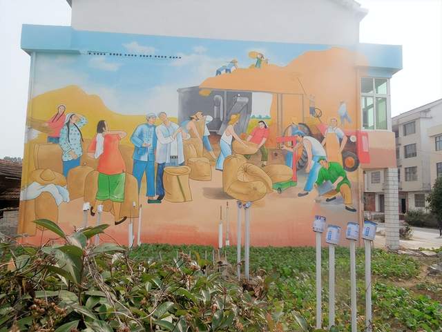 武穴市梅川镇：“木工”卢野墙绘作品惊艳大江南北