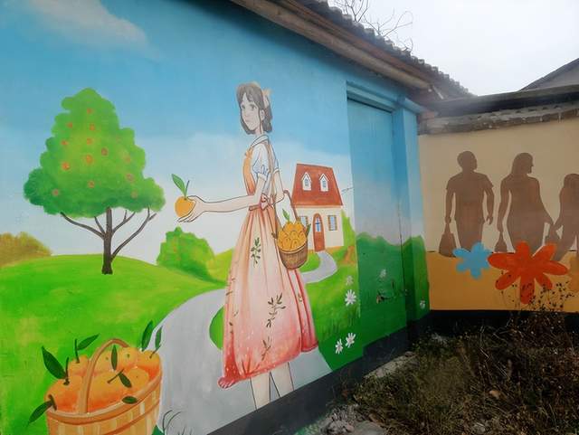 武穴市梅川镇：“木工”卢野墙绘作品惊艳大江南北