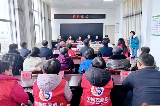 【专题报道】湖北武穴市慈善会：慈善升温，让大爱之花开遍港城大地！