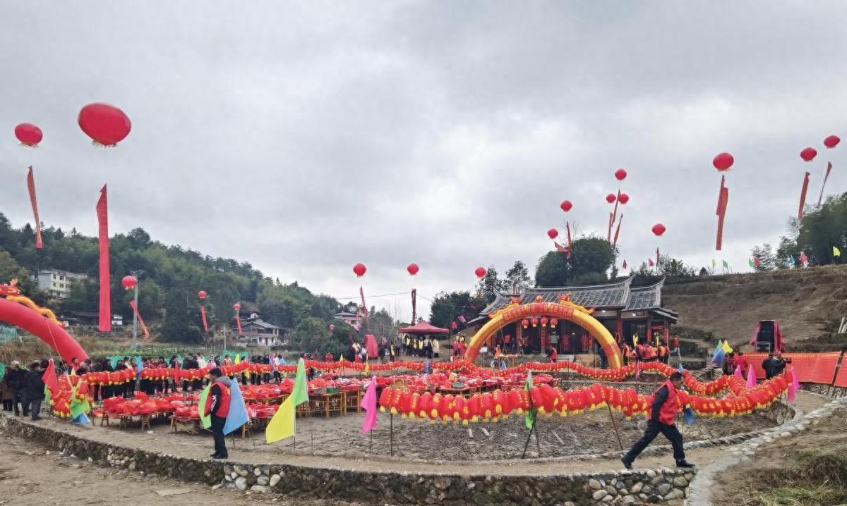 德化霞瑶寇氏凤鹏堂祖祠维新落成庆典暨恳亲联谊活动圆满成功