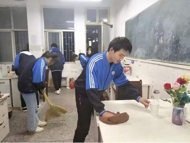 回眸奋进路 启航新征程 | 武穴市育才高中2023年精彩瞬间（上）