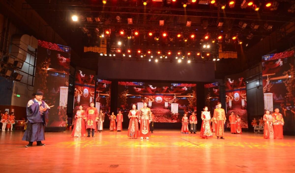 武安市磁山二街举办2024年迎新春团拜会 村民汇演乡村振兴乐章