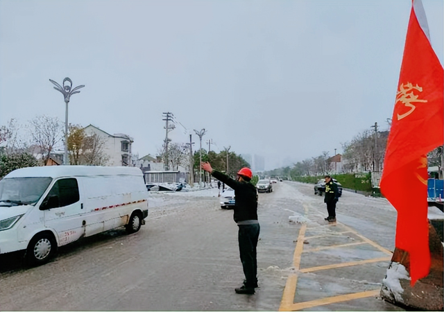 【新春在基层】湖北武穴市交通系统：“铲雪除冰畅交通 戮力同心保出行”掠影