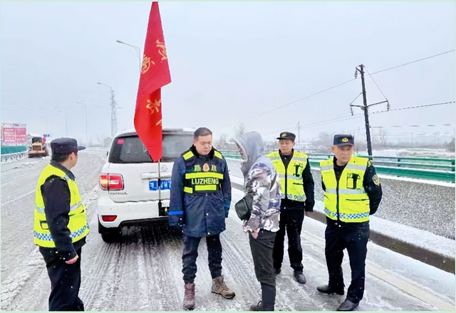 【新春在基层】湖北武穴市交通系统：“铲雪除冰畅交通 戮力同心保出行”掠影