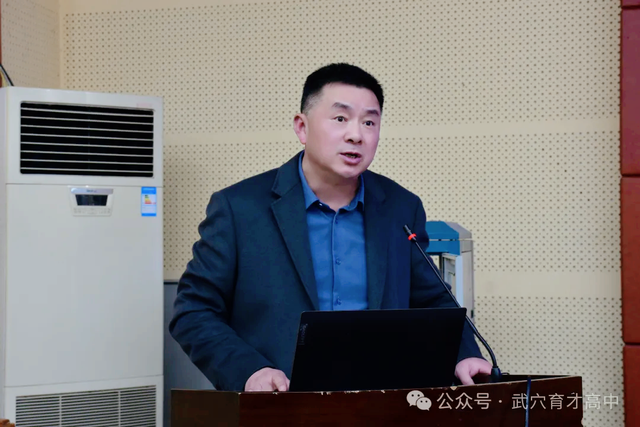 县中提升谋发展 武武携手备高考——武汉市新洲区第一中学领导一行莅临武穴市育才高中指导高考备考工作