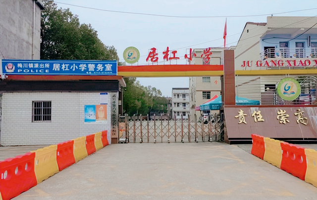 【今日黄冈】温晓鑫：用青春谱写教育传奇