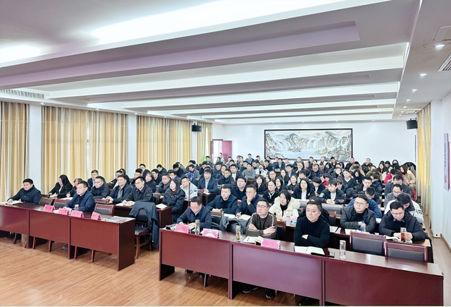 【今日黄冈】永不褪色的印象——听陶勇军讲座有感！