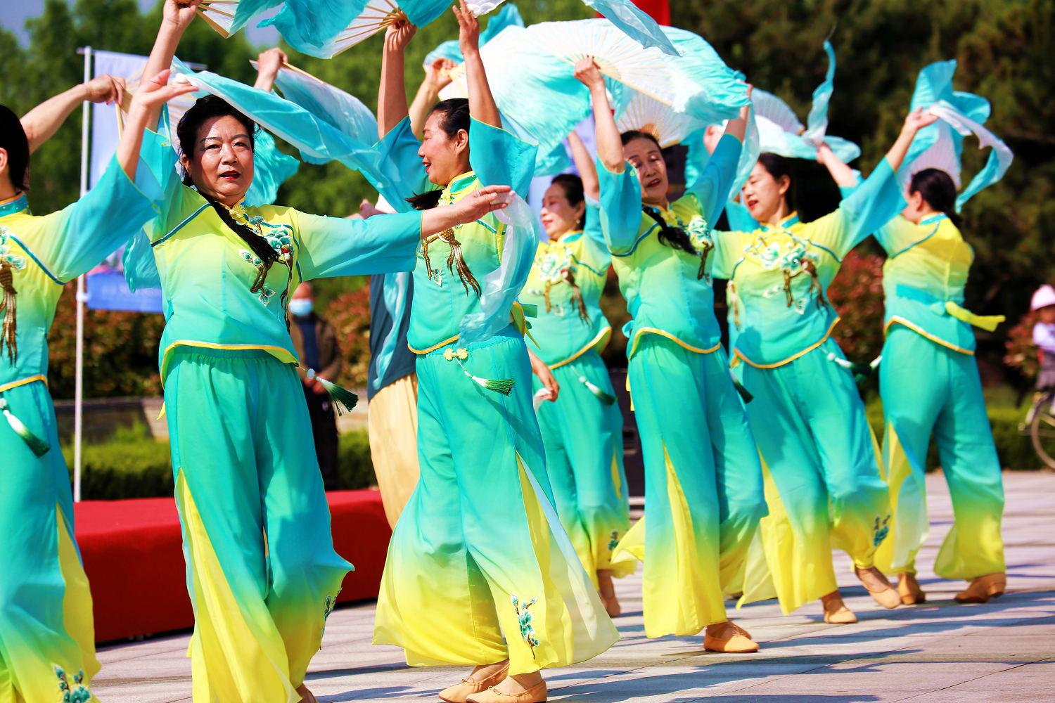 中国体育彩票“恒地 天悦杯”泰安市第十四届全民健身运动会开幕