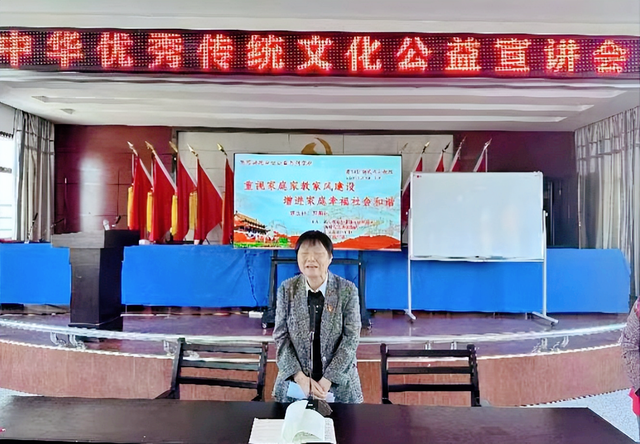 【今日黄冈】湖北武穴御江·悦江南志愿者走进社区开展“主题党日+中华文化”系列活动受欢迎！