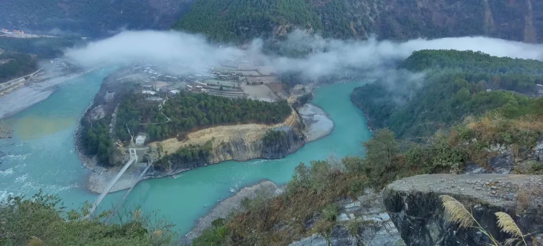 金飞豹：我在怒江有个探险工作室