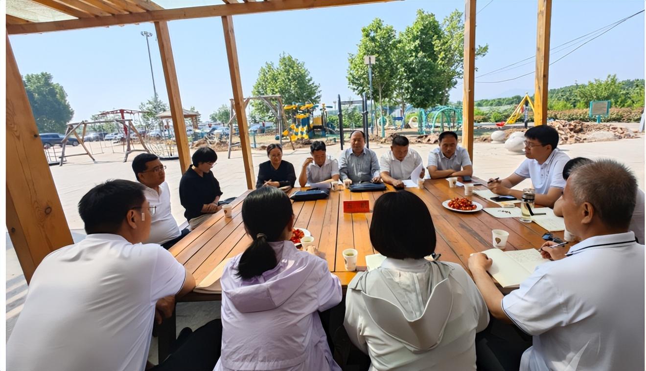 灯塔：党校，引领航向的光辉