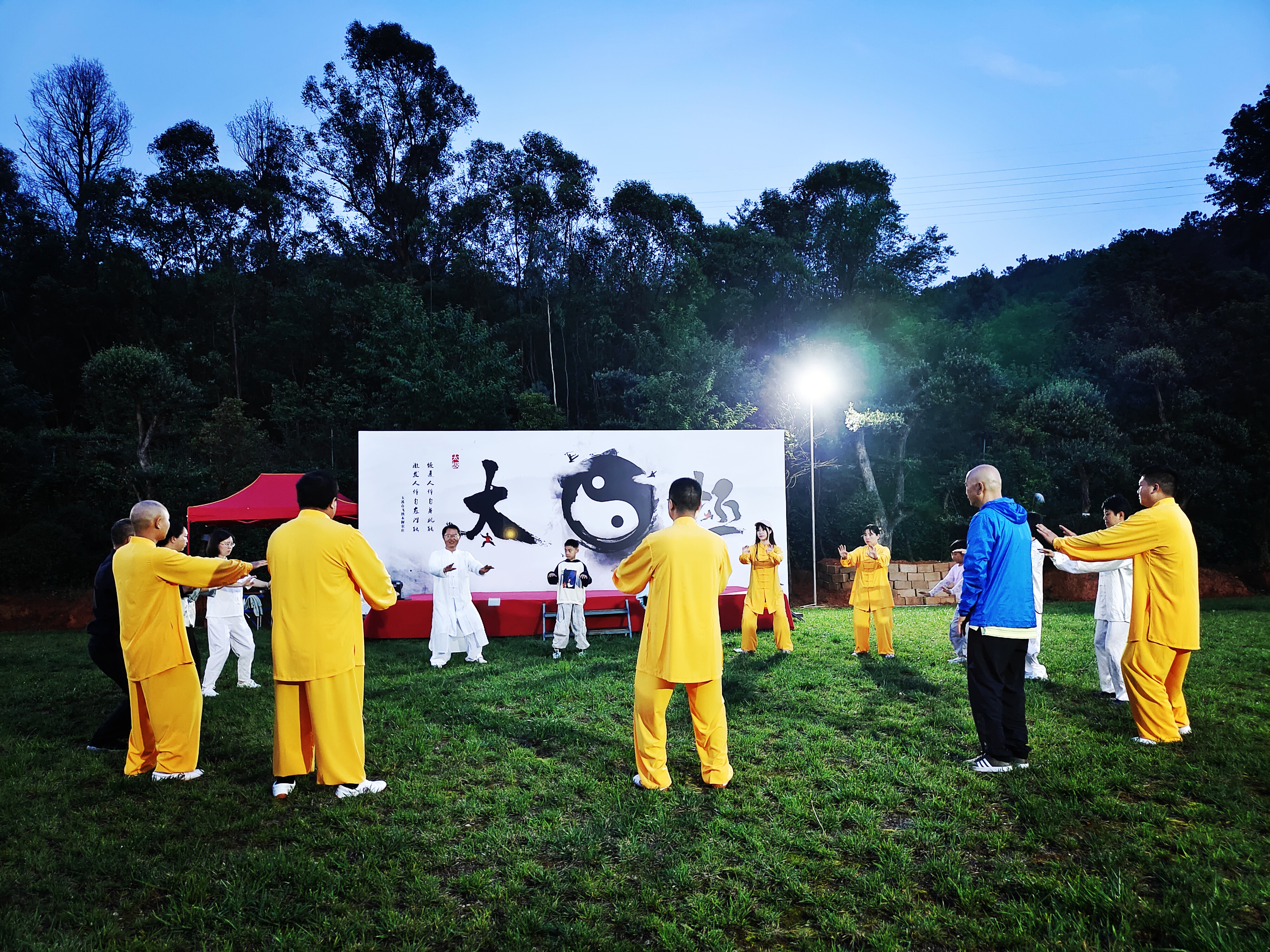 动静之间：飞熊农业太极研学之旅，引领健康生活新风尚