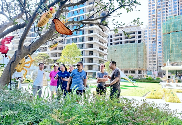 【特别报道】永恒的瞬间——为胡华文莅临武穴御江·悦江南考察摄影纪实