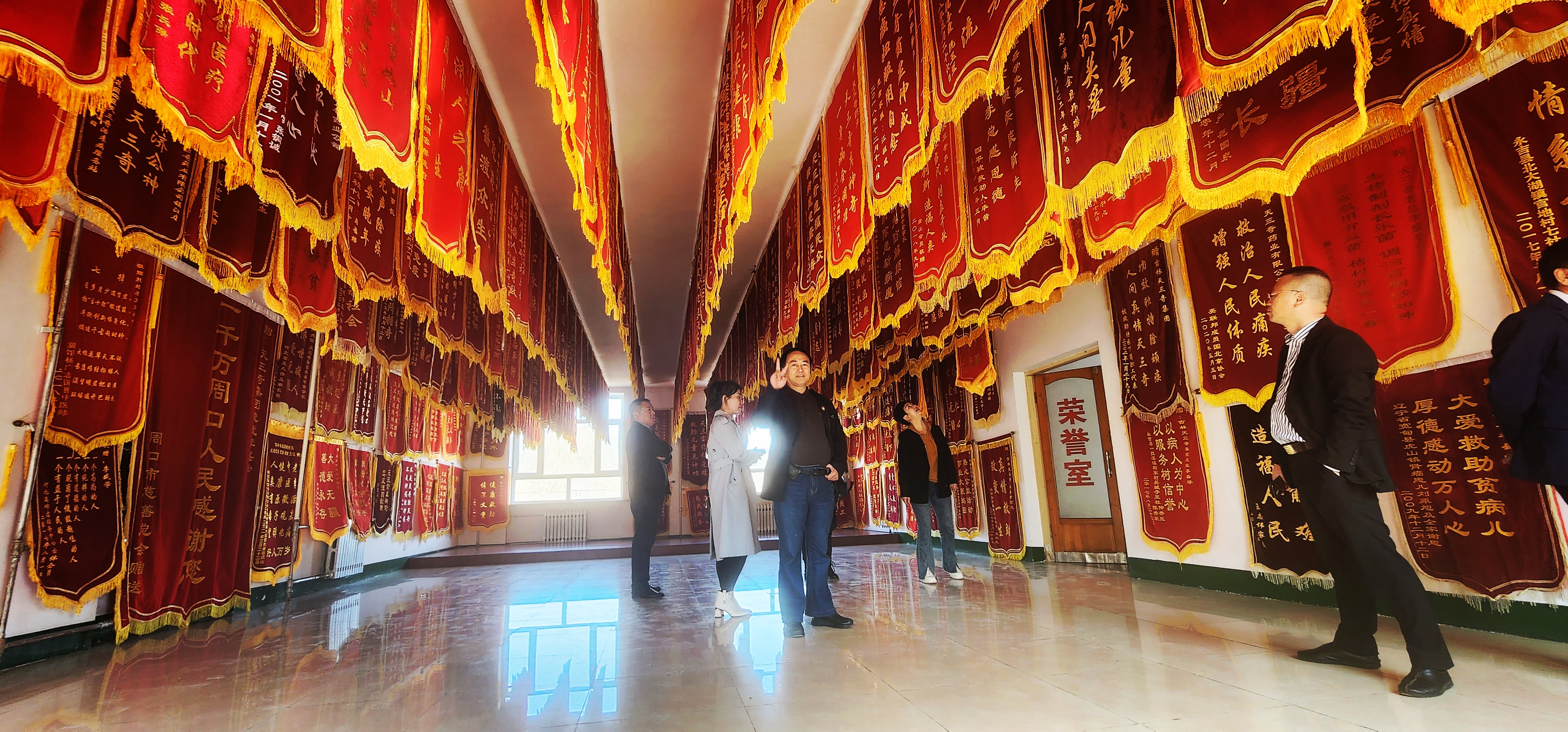 天三奇缘：李盛学，奋斗，创新与大爱