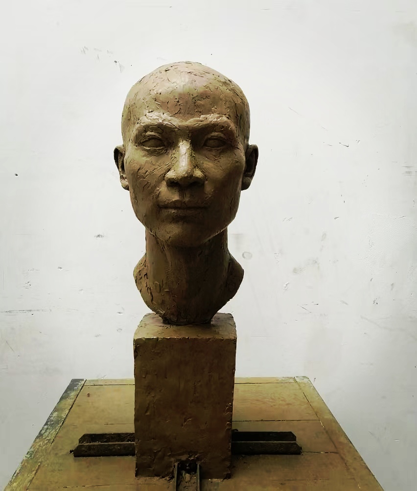 青年雕塑家林靖尧：在朴实中追求艺术真谛