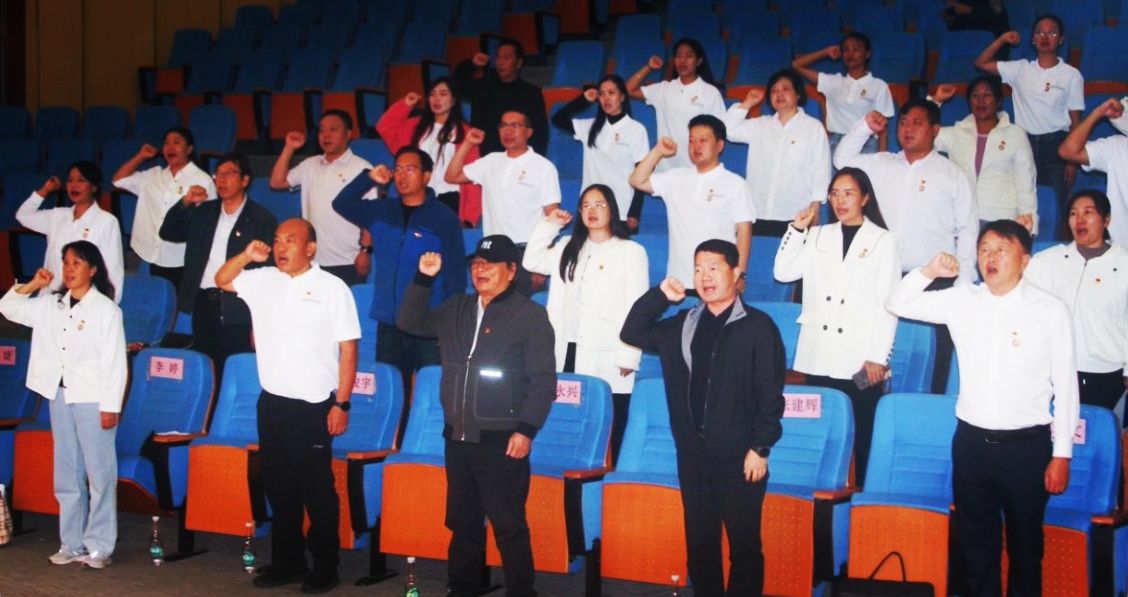 校地联动探索党建新路径 融联式主题党日活动亮点纷呈