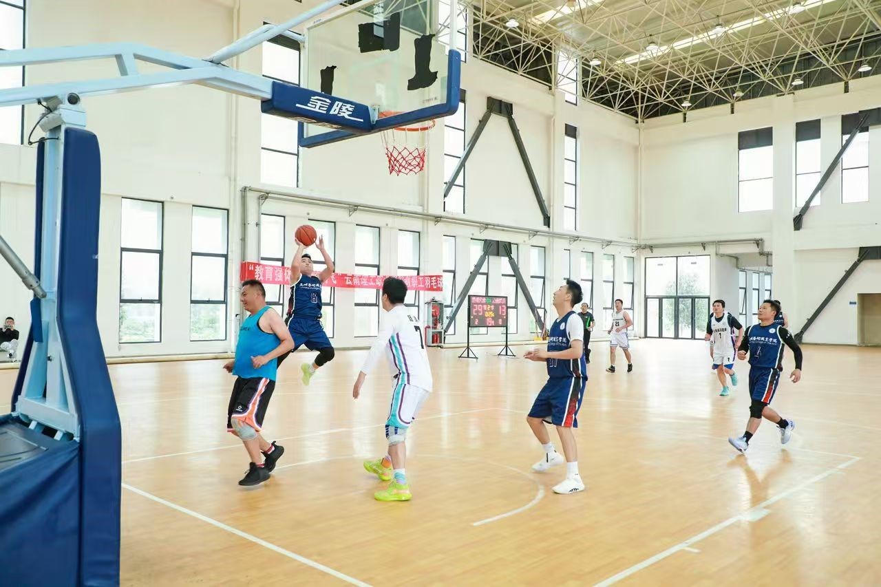 球赛传捷报，昆明艺术职业学院工会篮球健儿勇夺佳绩