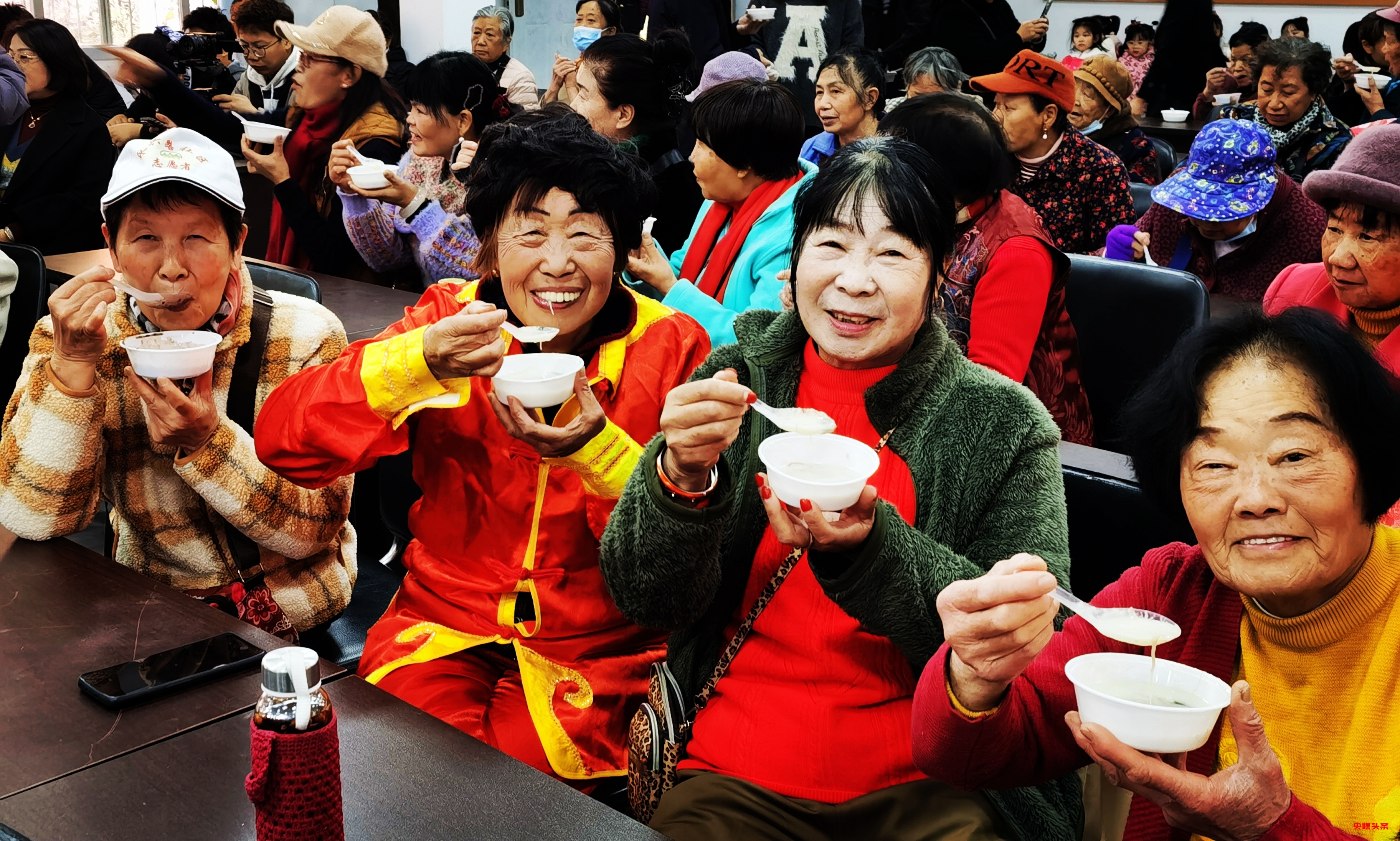 第九届腊八节狂欢活动在昆明永兴路社区成功举办