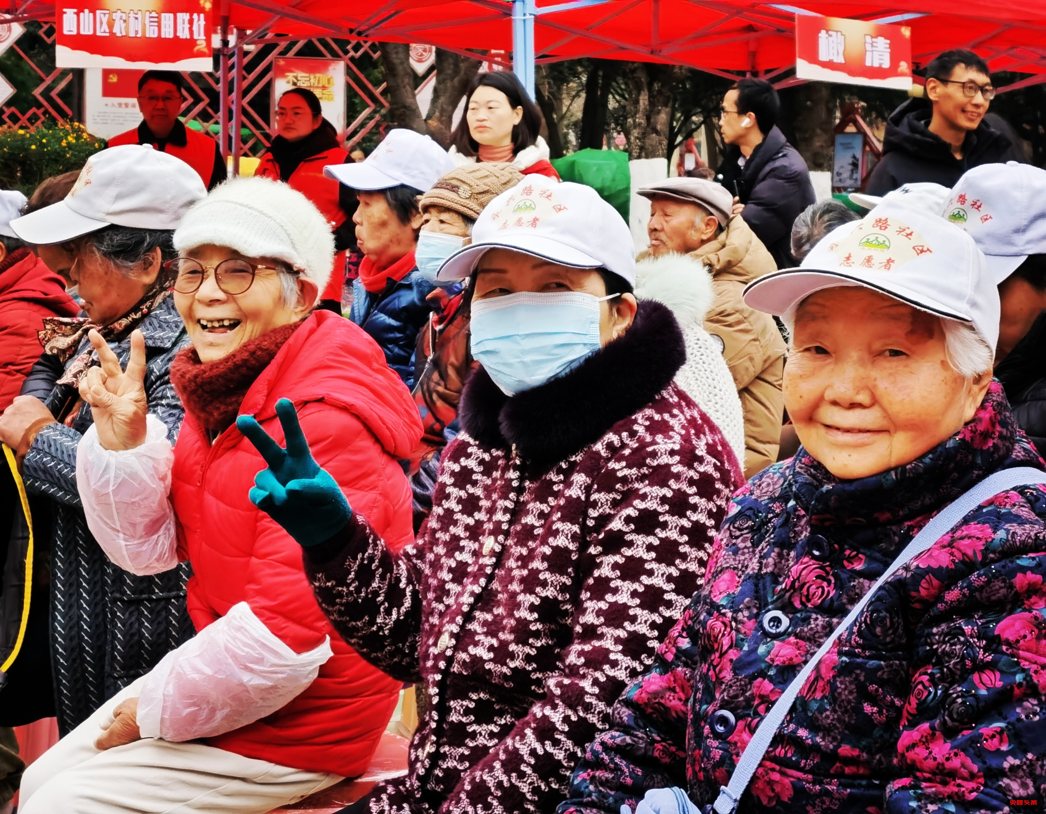 昆明西山区永昌工会普惠风暴：职工新春盛宴，好礼与欢乐齐飞