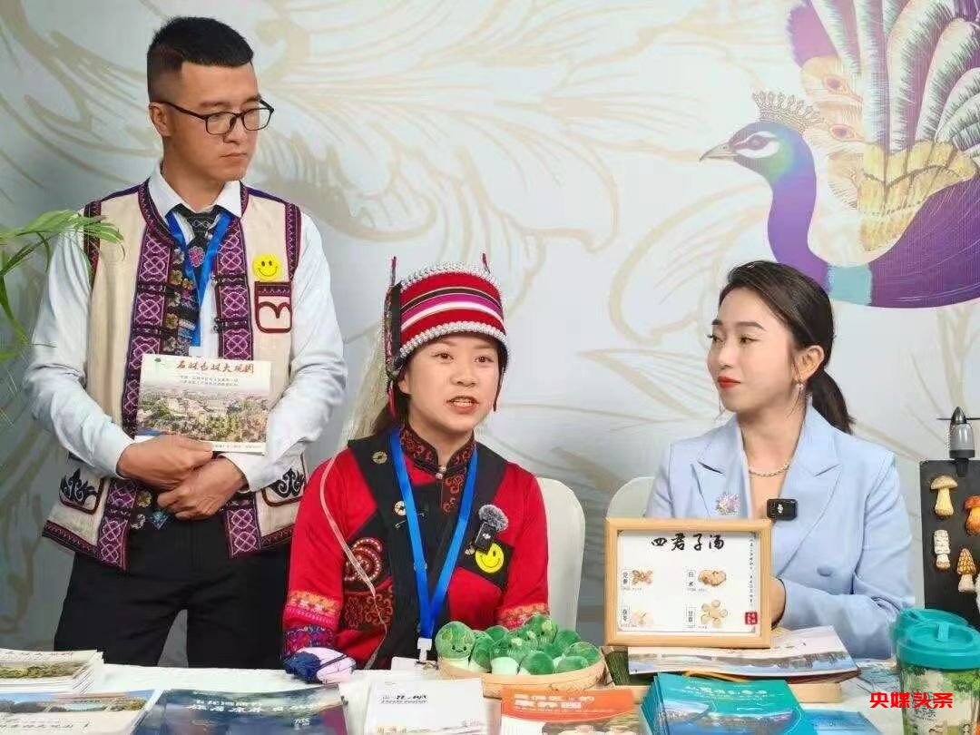 “旅居云南·慢享时光”‖梨花如雪漫西翥，花开五华动春城（上）